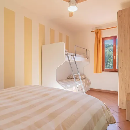 Casa Zullo B4 * 卡波利韦里